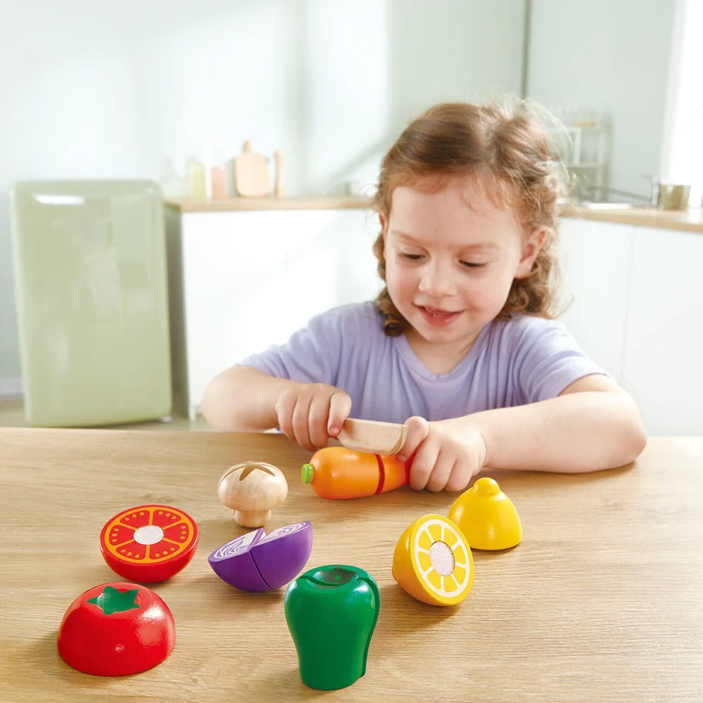 Hape Farm Shop Vegetables Kitchen and Food Wooden Playset - 7pcs - Image 5