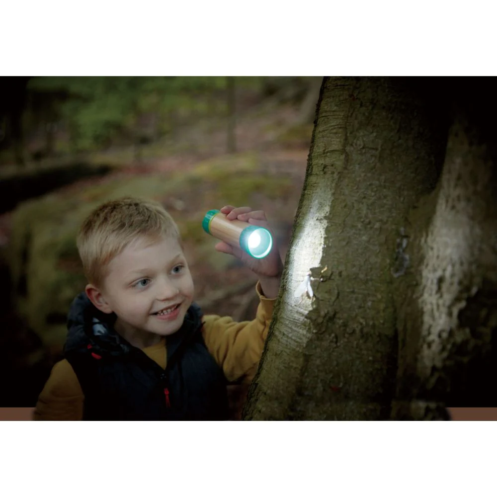 Hape Hand-Powered Rechargeable Flashlight - Image 3