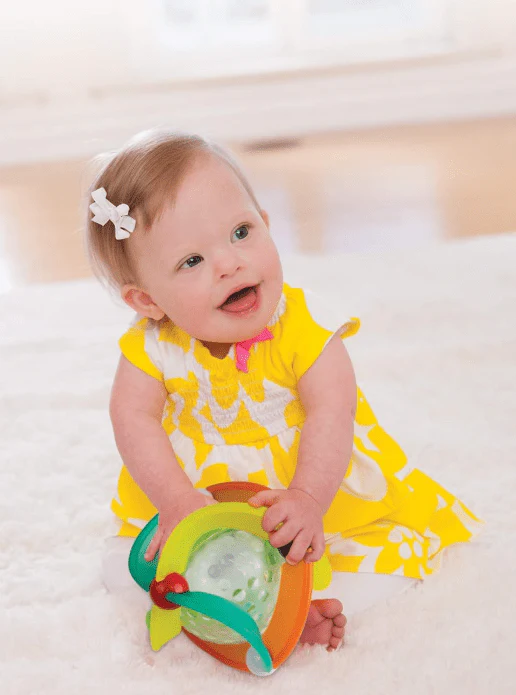 Infantino Twinkle Light and Sound Ball IN306104 - Image 3