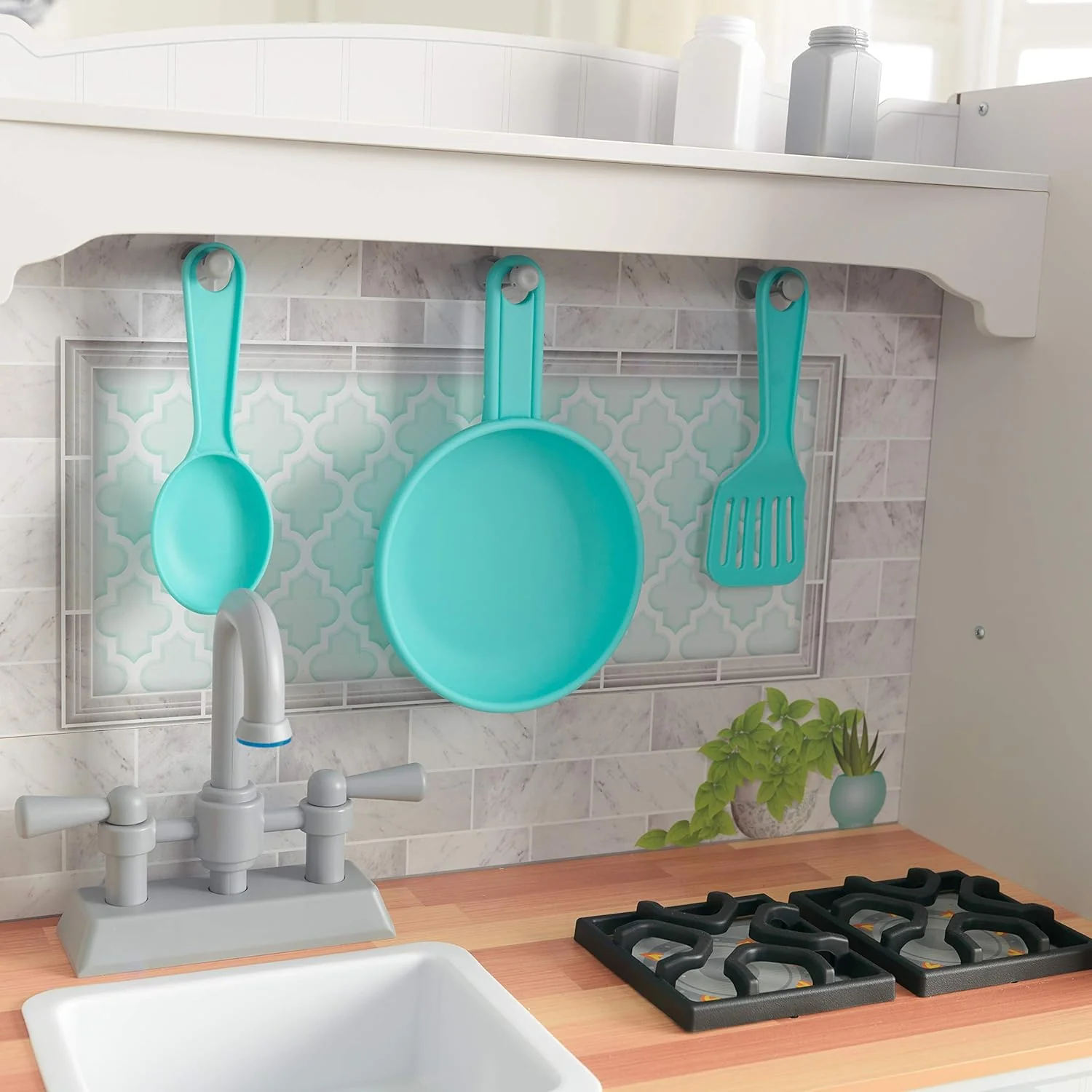 Kidkraft Countryside Play Kitchen 53424 - Image 4