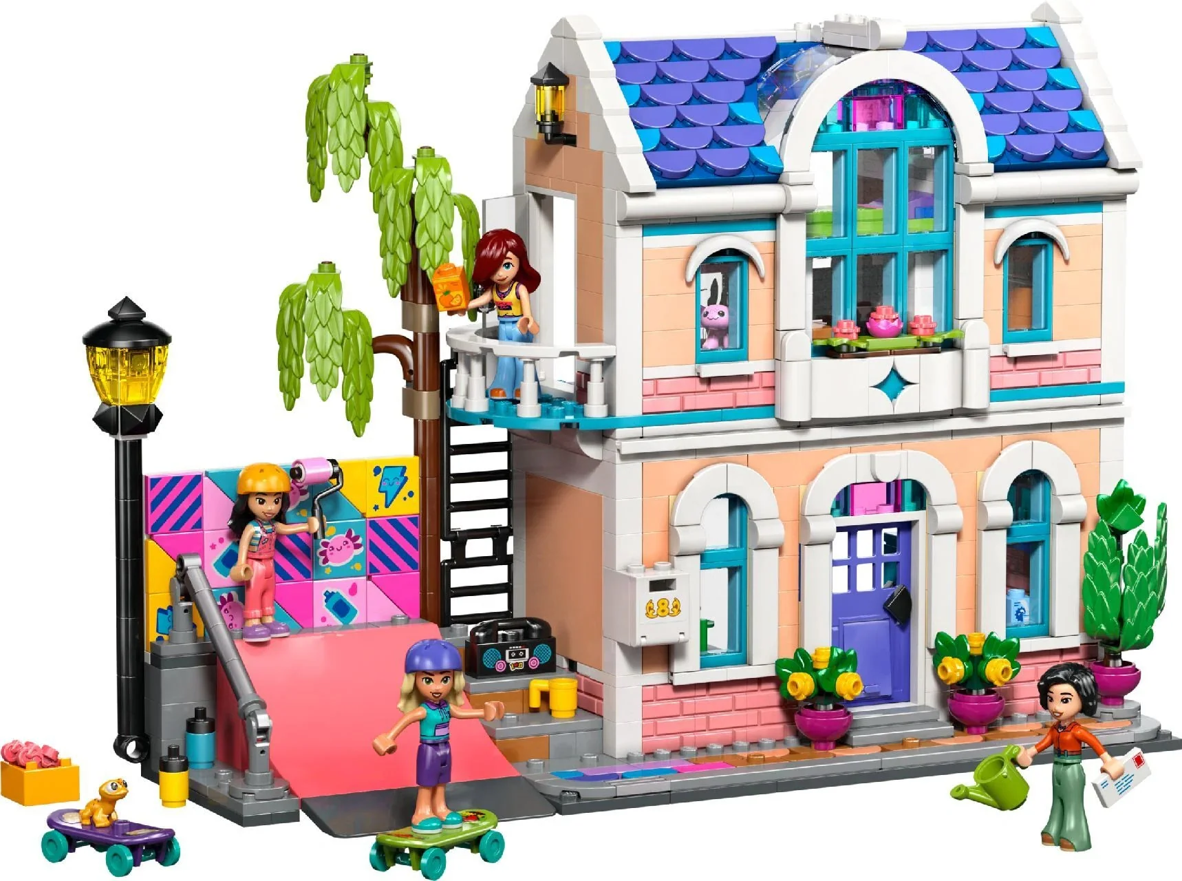 LEGO Friends Liann's Family House 42687 - Image 13