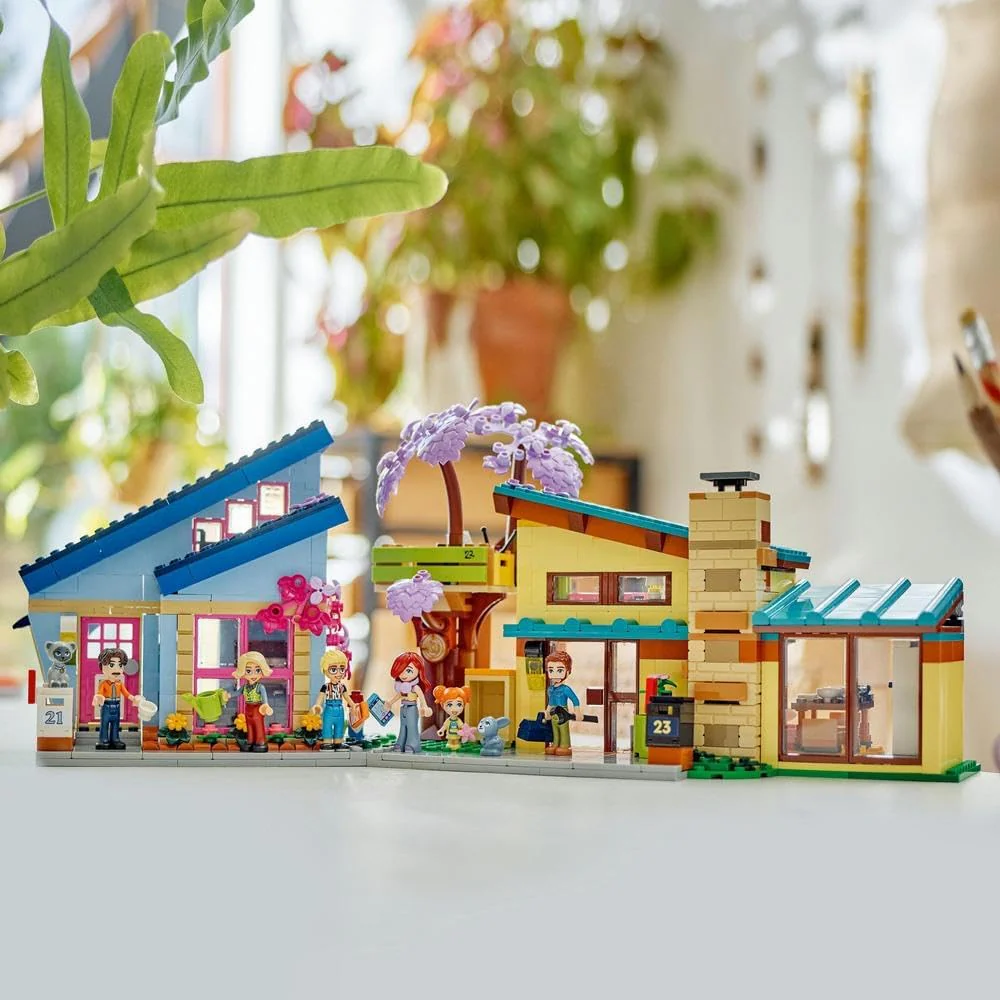 Lego Friends Olly and Paisley's Family Houses - Image 4
