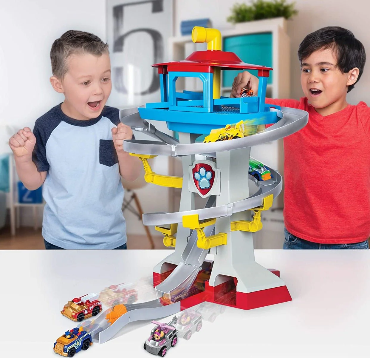 PAW Patrol Adventure Bay Rescue Way Playset 6058281 - Image 6