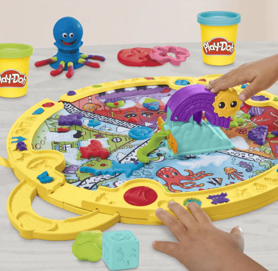 Play-Doh Fold N Go Playmat Starter Set - Image 2